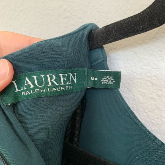 Emerald green dress - Picture 5 of 5